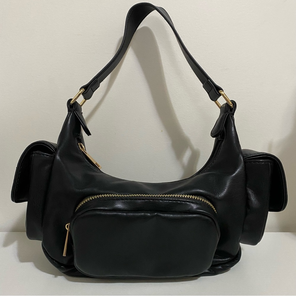 Pocket Shoulder Bag